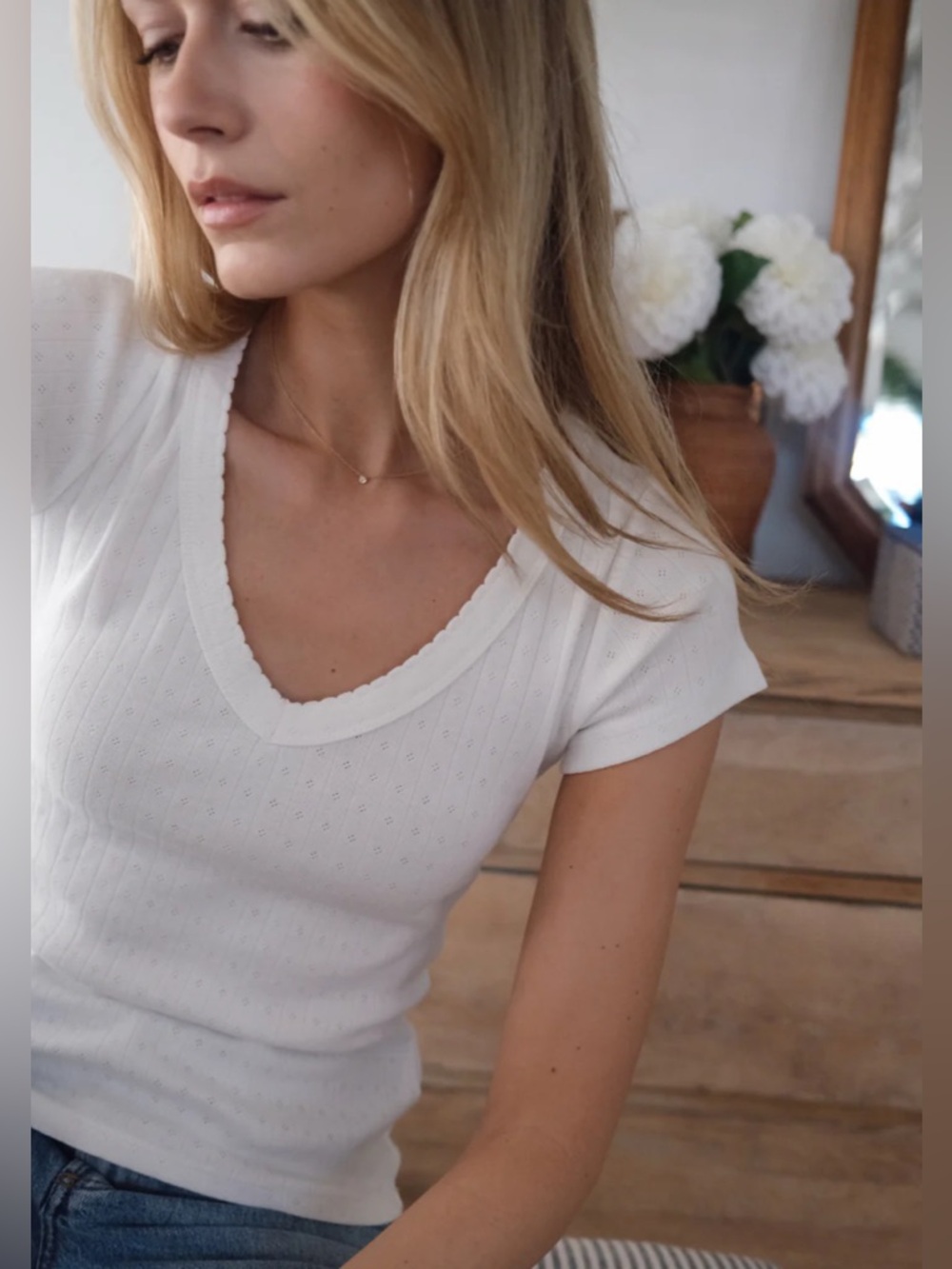 NWT Marea Pointelle V-NeckTee in White size Large